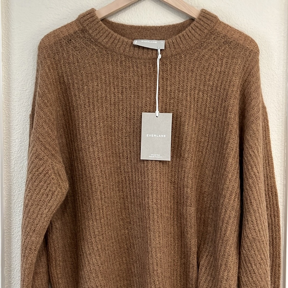NWT Everlane Tan Alpaca/Wool blend Sweater Large - Picture 3 of 5